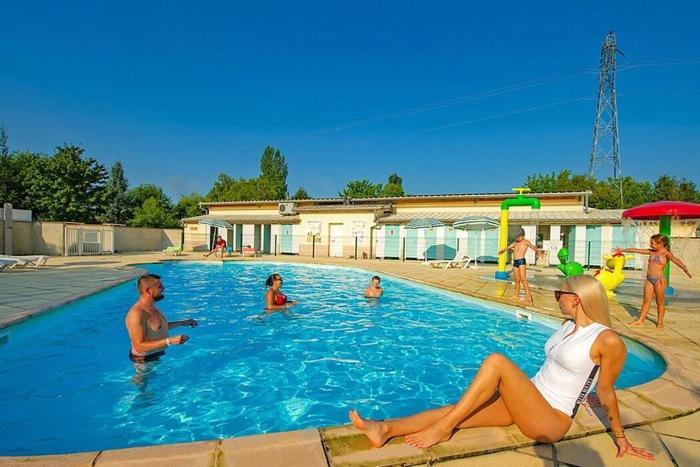 Le Muscat Hotel Boofzheim Bagian luar foto